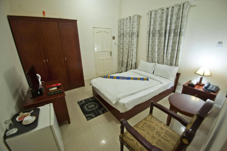 Okera Inn