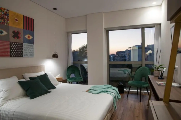 Superior Double room with city view