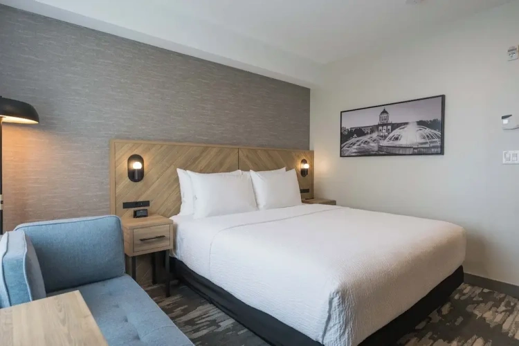 Double Suite