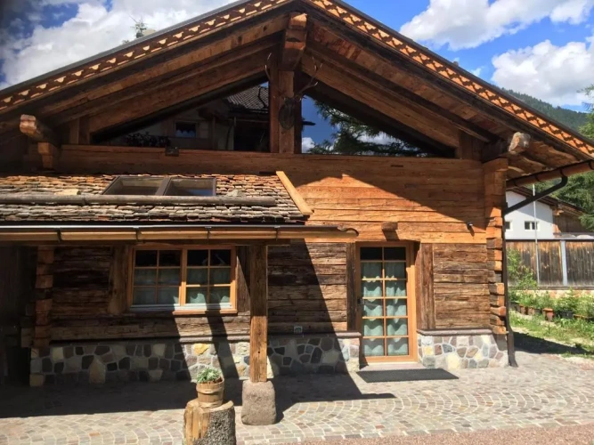 Superior Chalet