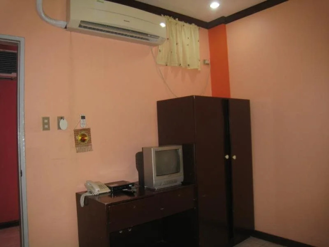 J & J Hotelier