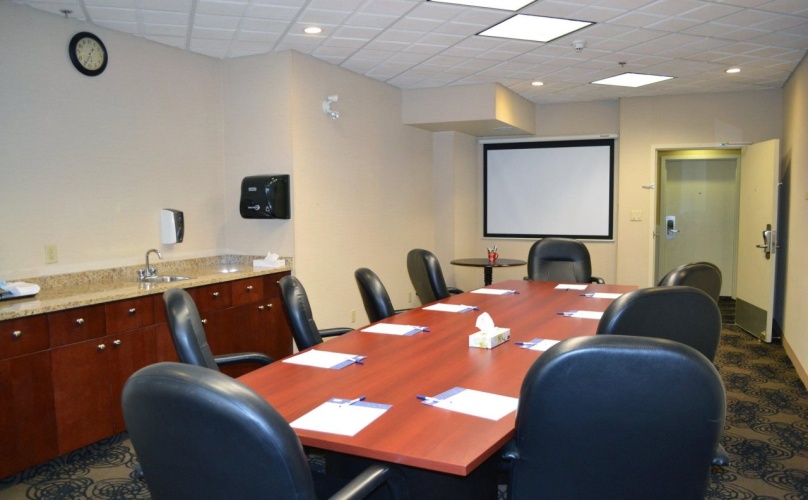 Holiday Inn Express & Suites Hinton photo 23