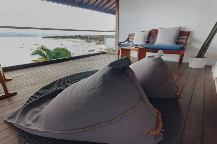 Superior Twin room with balcony and with ocean view