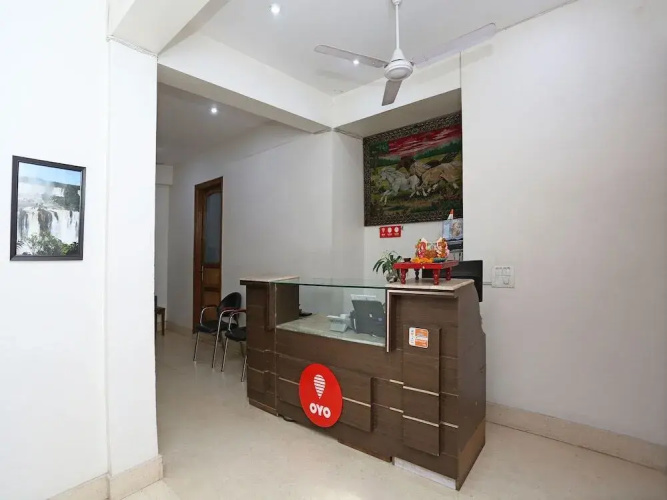 OYO 14445 Cyber Inn