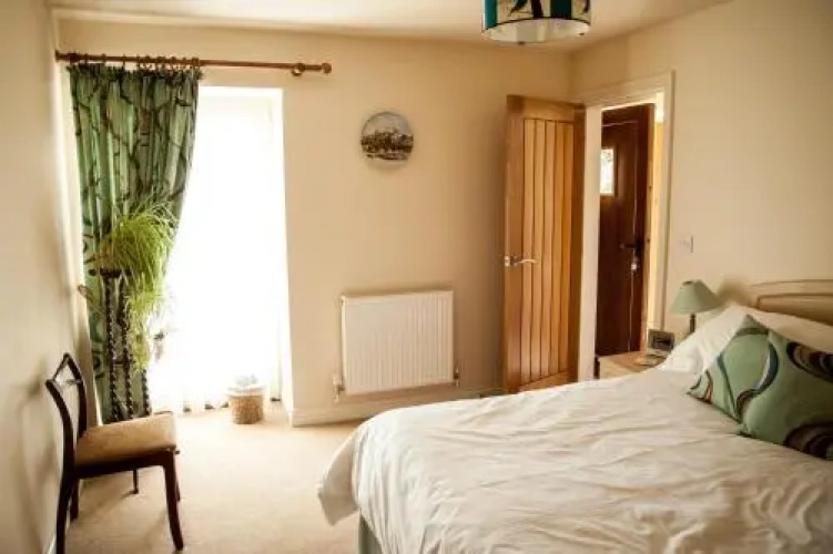 Bramble Cottage & Rossmoor Cottage