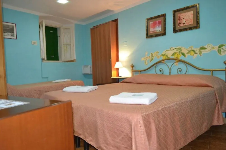 Affittacamere Patrizia - Hostel