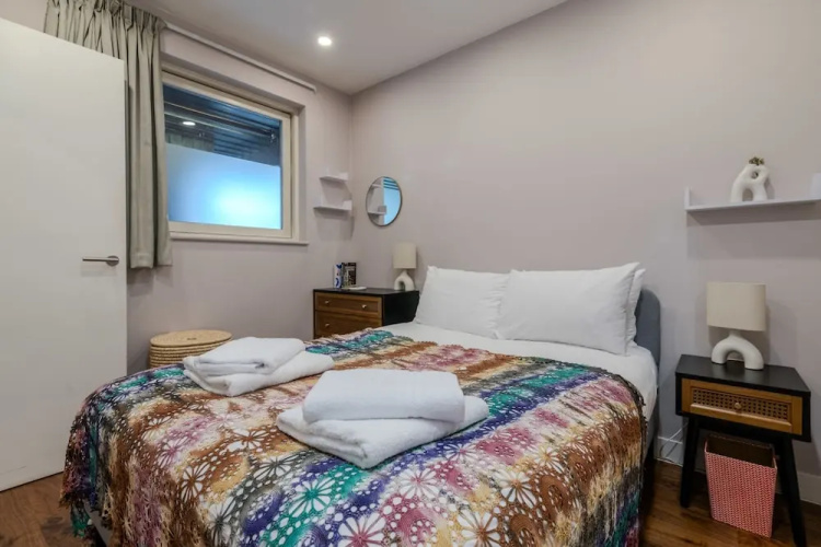 Beautiful Canal-side Flat in Hackney