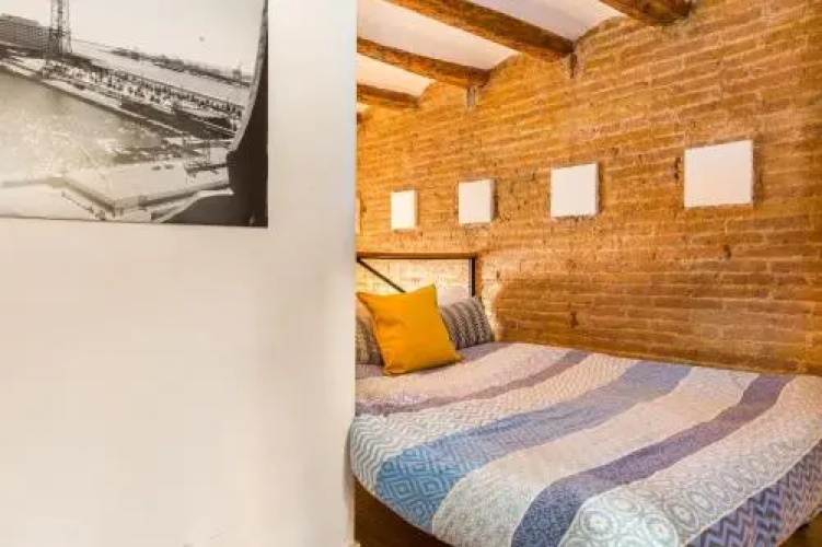 Beach Style Loft, 5 Min From the Beach