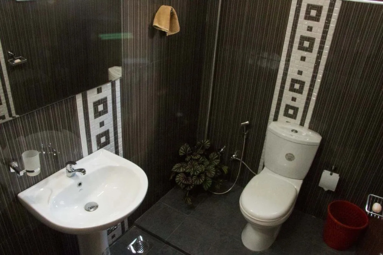 Aloy's Residence