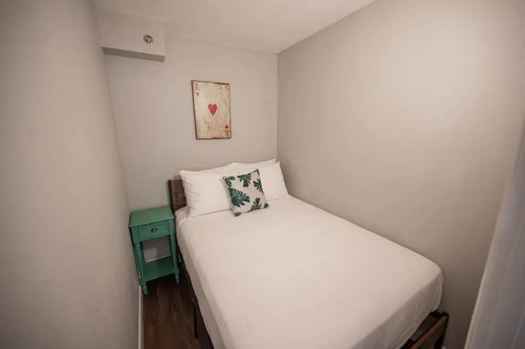 Stay Together on The Strip - 3 Bed Condo