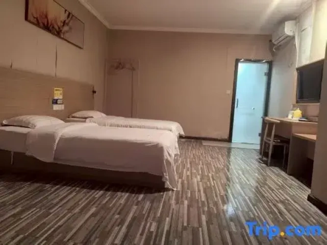 Economy Twin room