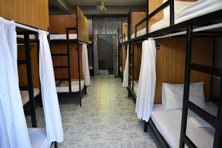 Took Took Hostel - Adults Only