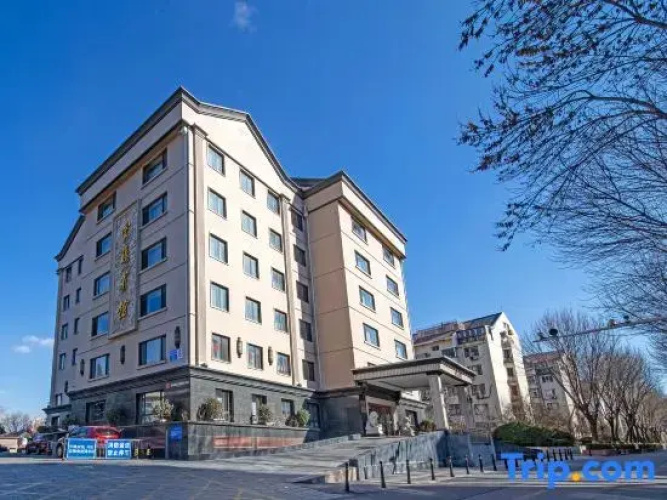 Yunteng Hotel