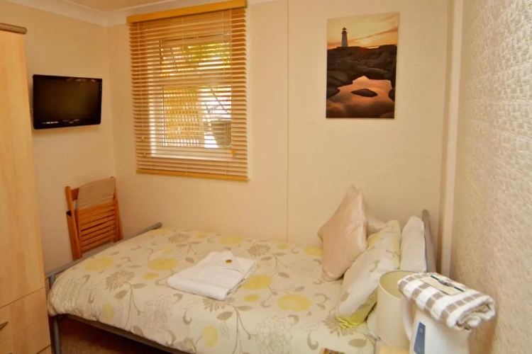 Standard Single room