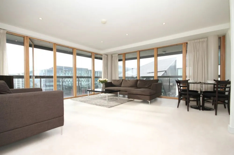 Grand Canal Quay Suite