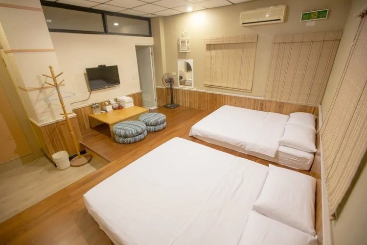 Hualien Yanliau B&B