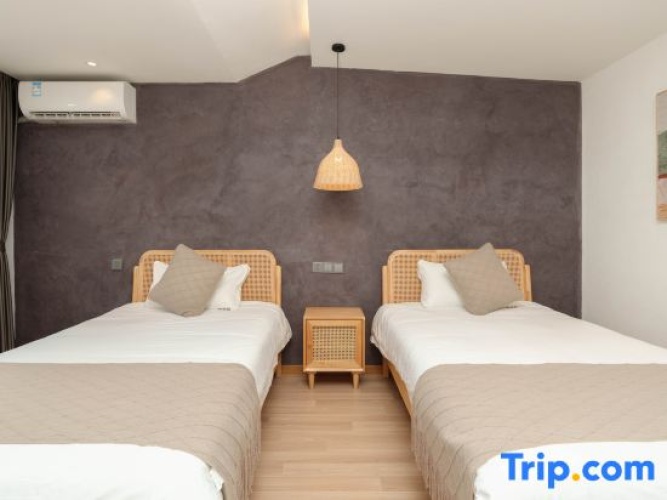 Standard Twin room with sea view
