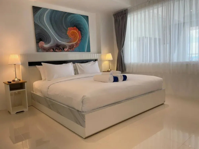 A26 - 2 Bdr Condo, Stunning Sea View, Karon Beach