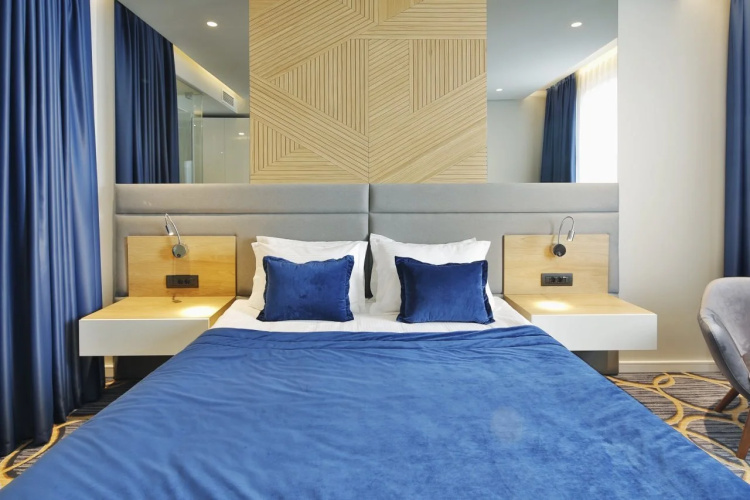 Sky hotel