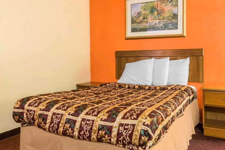 Royal Inn Clearfield