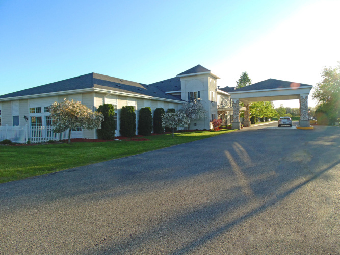 American Inn & Suites photo 15