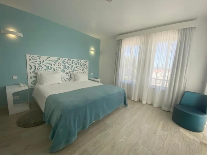 Standard Double room with partial sea view