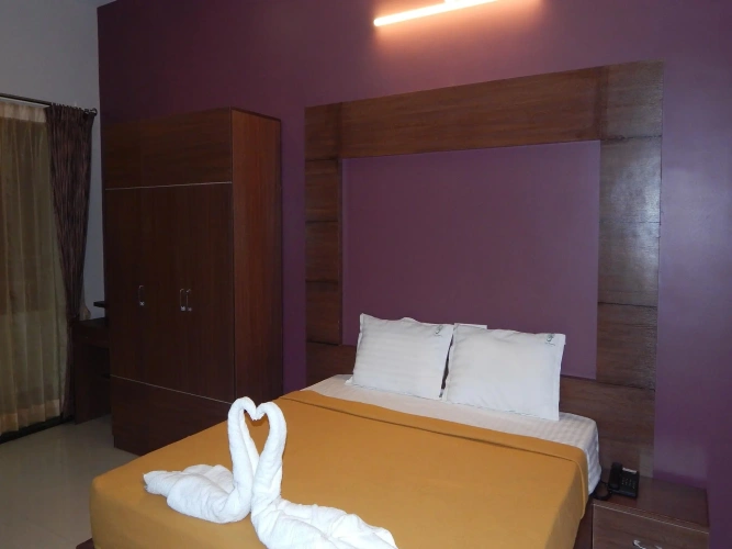 Double Suite