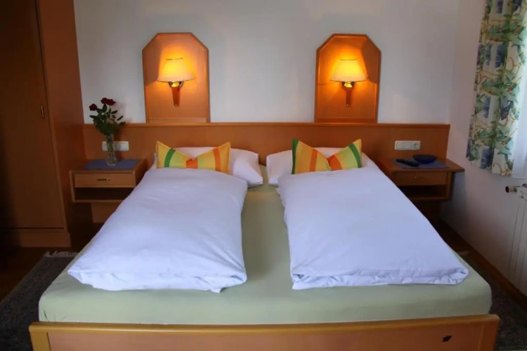 Standard Double room with balcony and with partial view