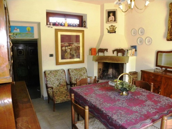 Double Cottage
