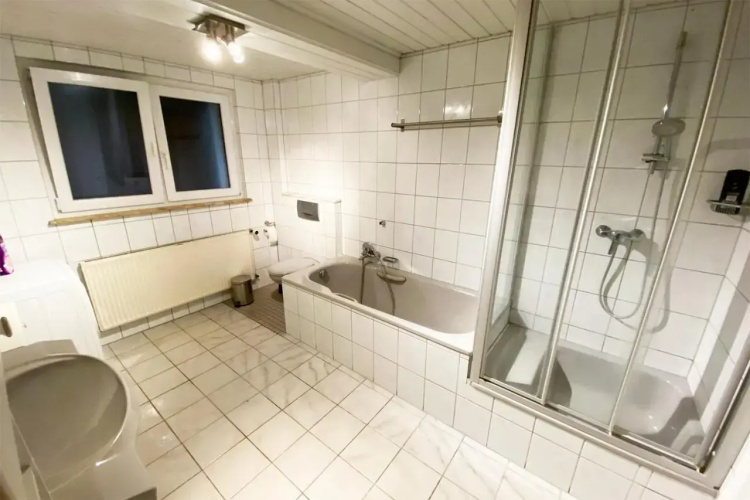 5 Zimmer Ferienhaus mit Balkon
