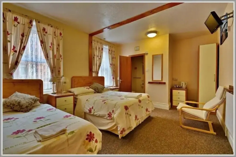 Shazron Hotel