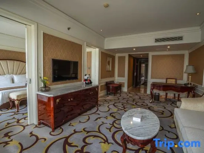 2 Bedrooms Family Suite