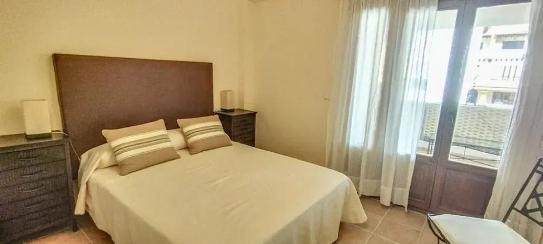 Lovely 2-bed Apartment in Costa Esuri