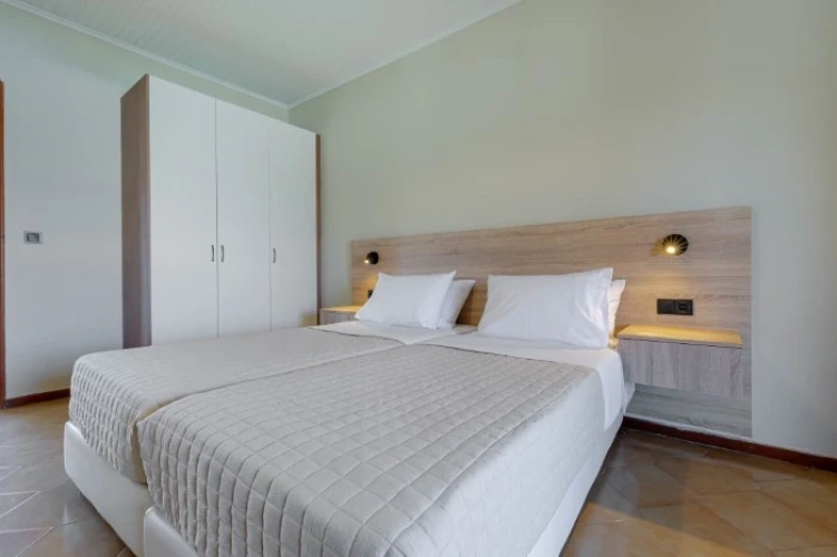 1 Bedroom Double Apartment