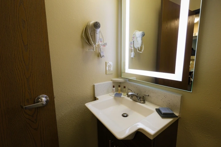 2 Bedrooms Quadruple Suite