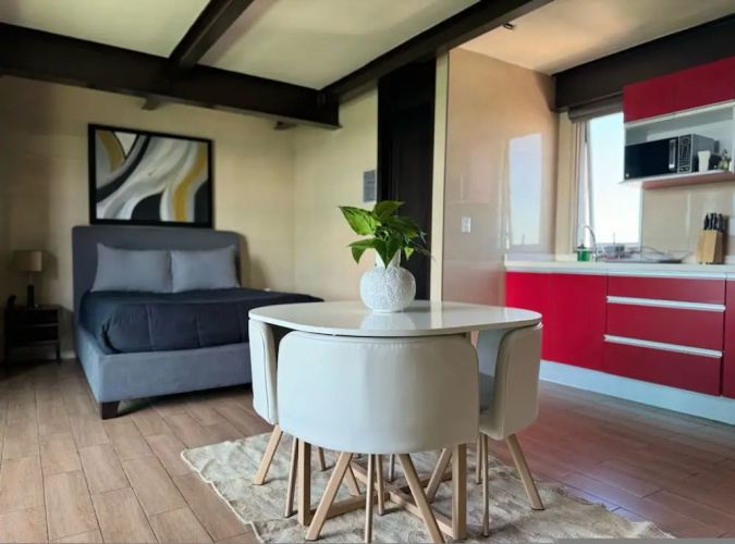 Beautiful and Comfortable Rooftop Suite