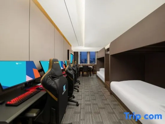 Bed in Dorm