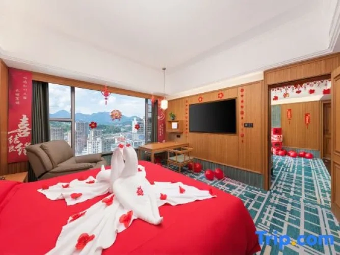 Deluxe Double Suite