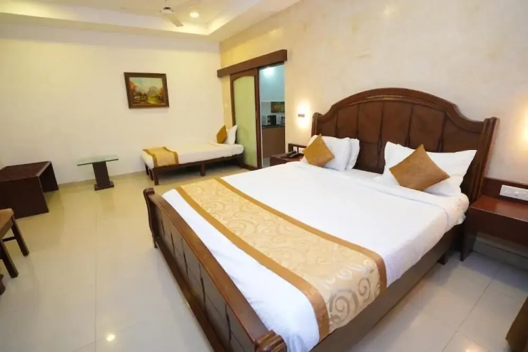 Double Suite