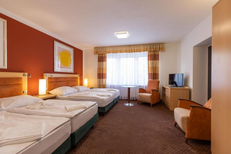 Double Family Suite with balcony