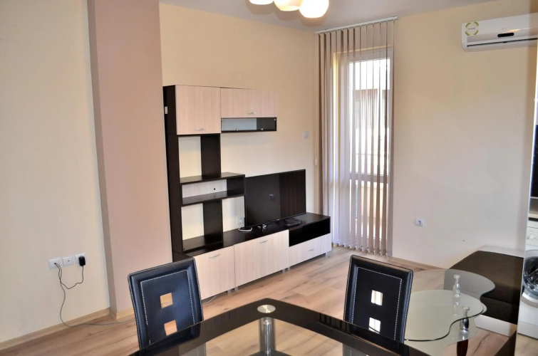 Central Apartment 4