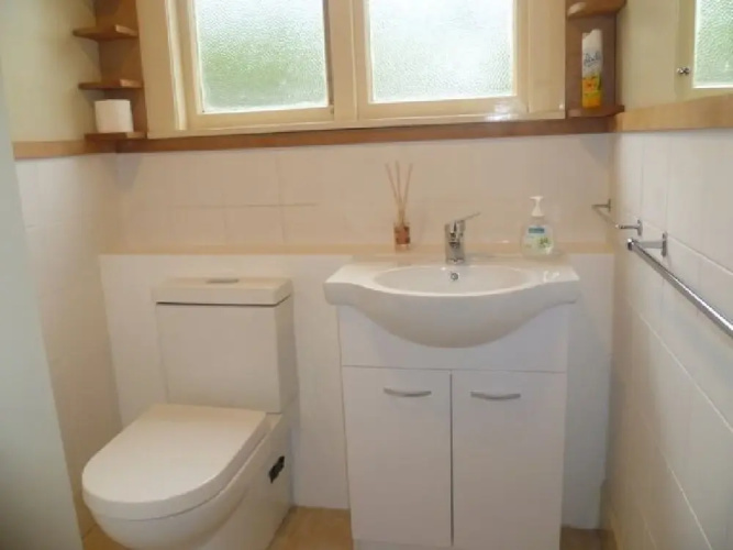 15a Jollies Pass Rd