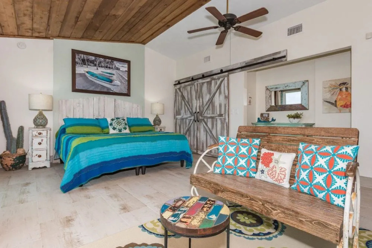 6060S - Vacation Dream Home by RedAwning