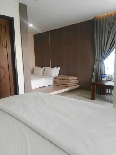 Kluang Container Hotel