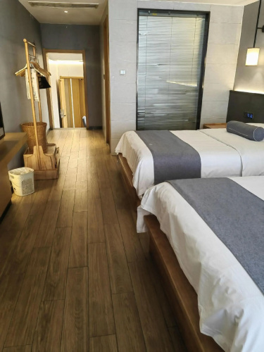 New Lotus Hotel
