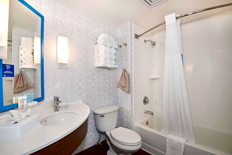 Standard Quadruple room with balcony