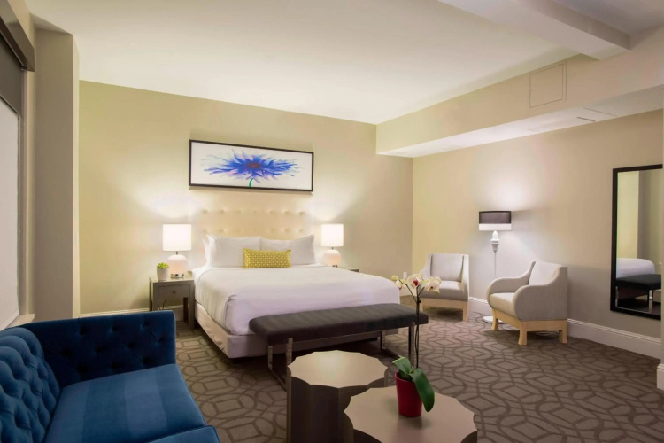 Magnolia Hotel Denver, A Tribute Portfolio Hotel