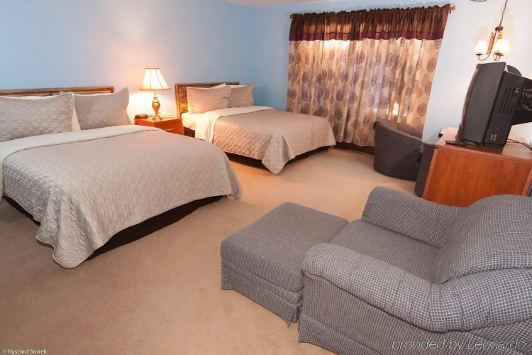Valley Hi Motel - Near Winter Park Visitor Center