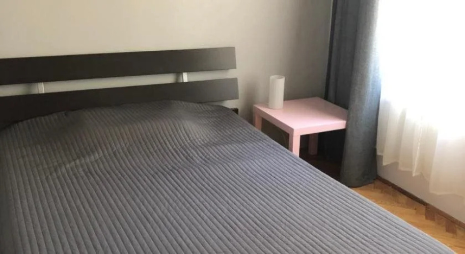 Hullam Apartman