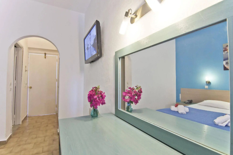 Argo Hotel